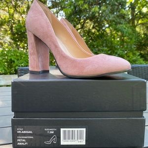 Vince Camuto VC John Camuto Abigail heel women’s size 7.5M